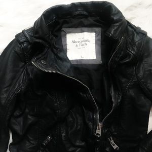 Abercrombie & Fitch Leather Jacket 🖤